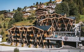 Glemm By Avenida Superior Hotel & Residences