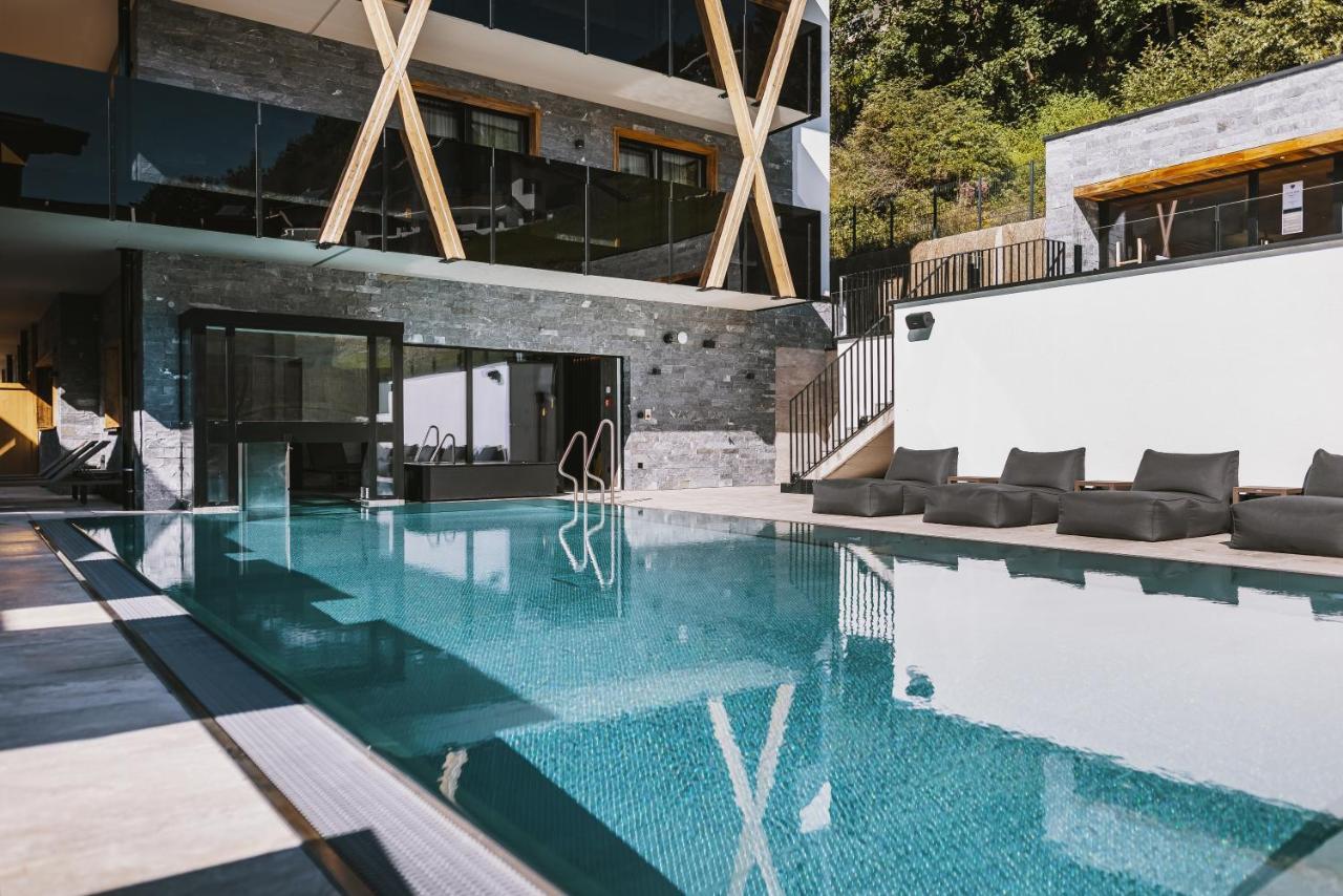 Glemm By Avenida Superior Hotel & Residences Saalbach-Hinterglemm Exterior photo