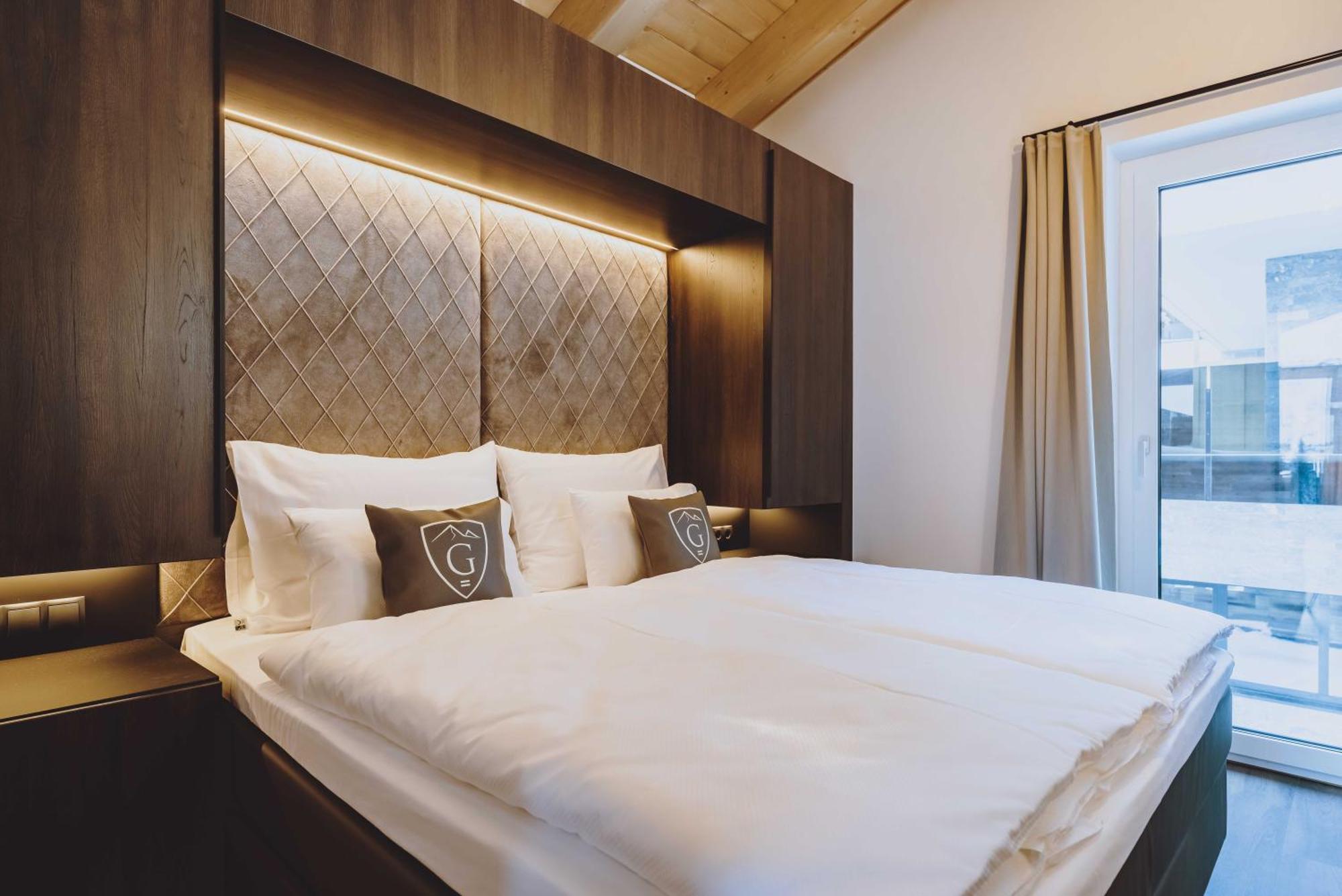 Glemm By Avenida Superior Hotel & Residences Saalbach-Hinterglemm Exterior photo