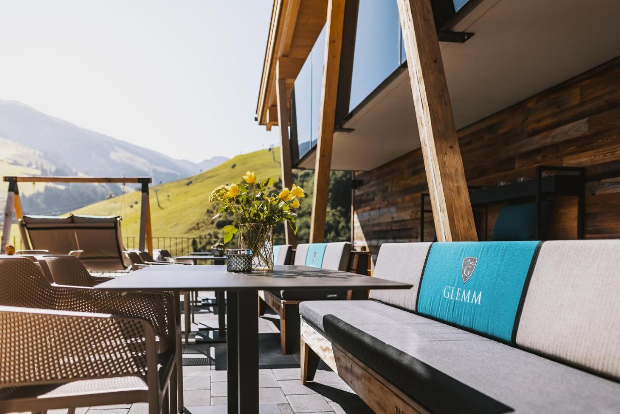 Glemm By Avenida Superior Hotel & Residences Saalbach-Hinterglemm Exterior photo