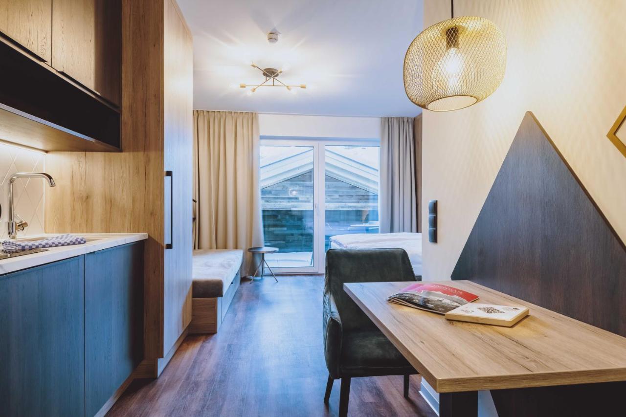 Glemm By Avenida Superior Hotel & Residences Saalbach-Hinterglemm Exterior photo