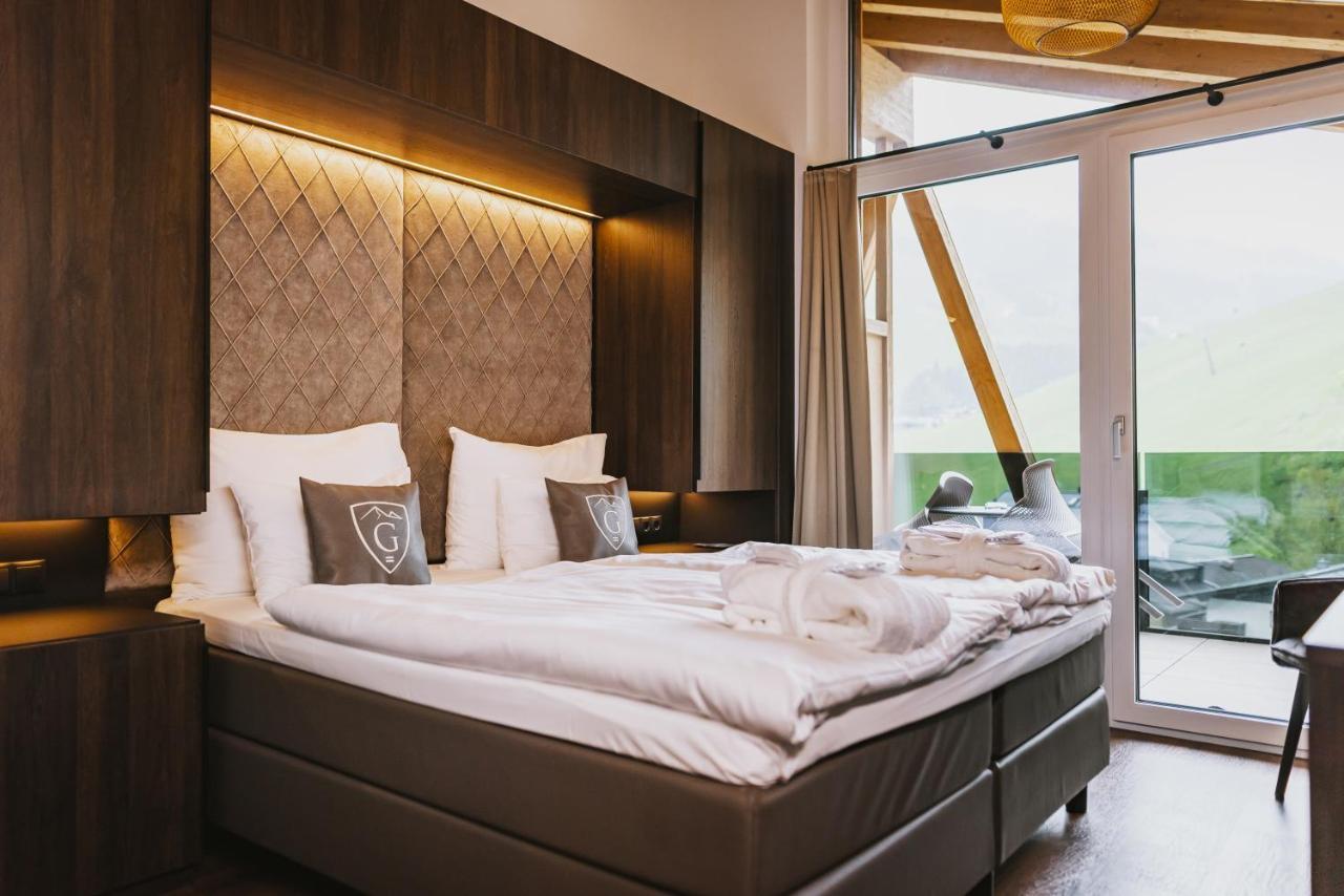 Glemm By Avenida Superior Hotel & Residences Saalbach-Hinterglemm Exterior photo