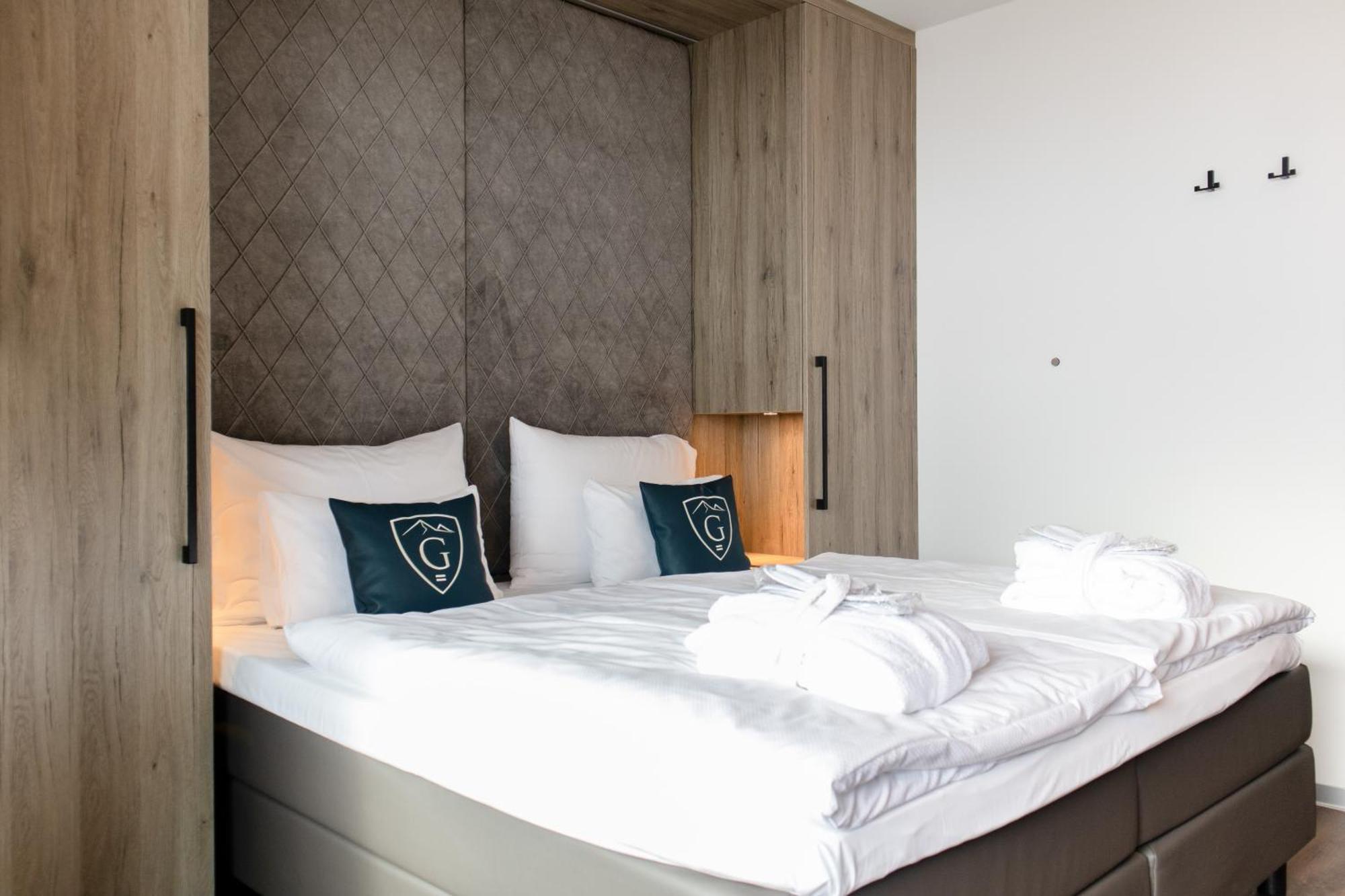 Glemm By Avenida Superior Hotel & Residences Saalbach-Hinterglemm Room photo