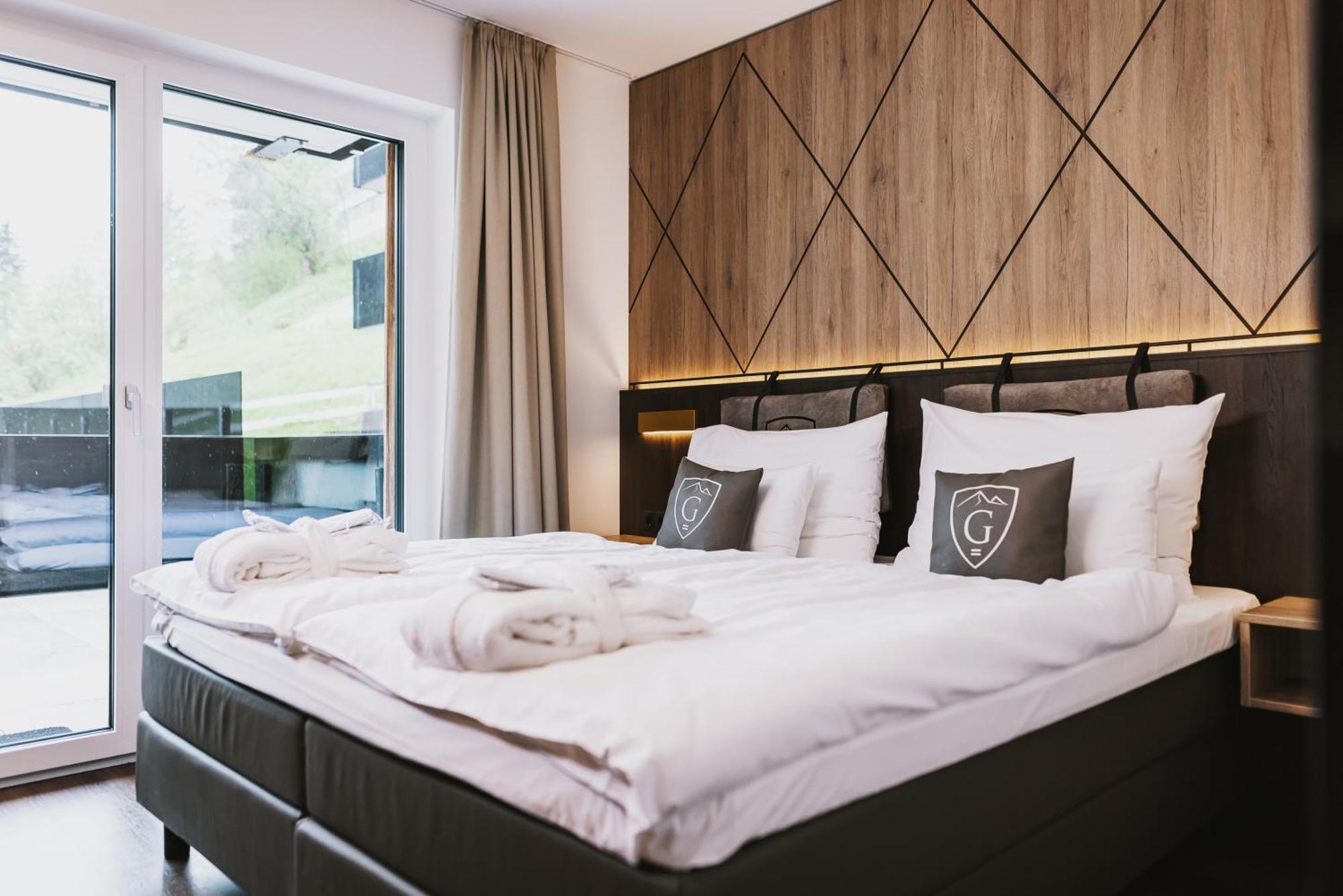 Glemm By Avenida Superior Hotel & Residences Saalbach-Hinterglemm Room photo