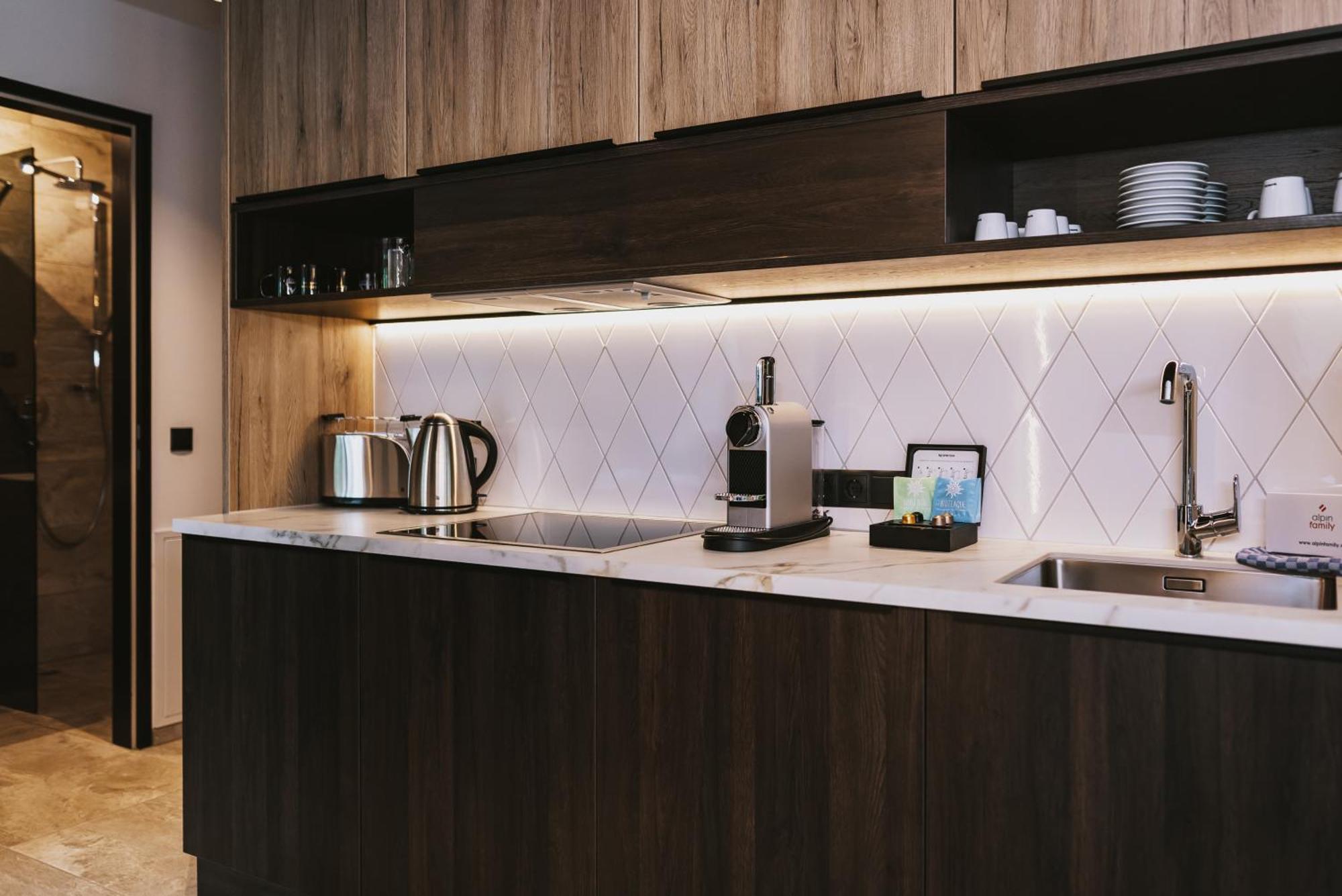 Glemm By Avenida Superior Hotel & Residences Saalbach-Hinterglemm Room photo